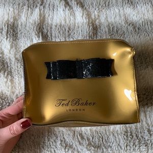 TED BAKER LONDON Gold Cosmetic Case